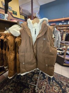 Cool Days Vest Toffee Crunch/Cream